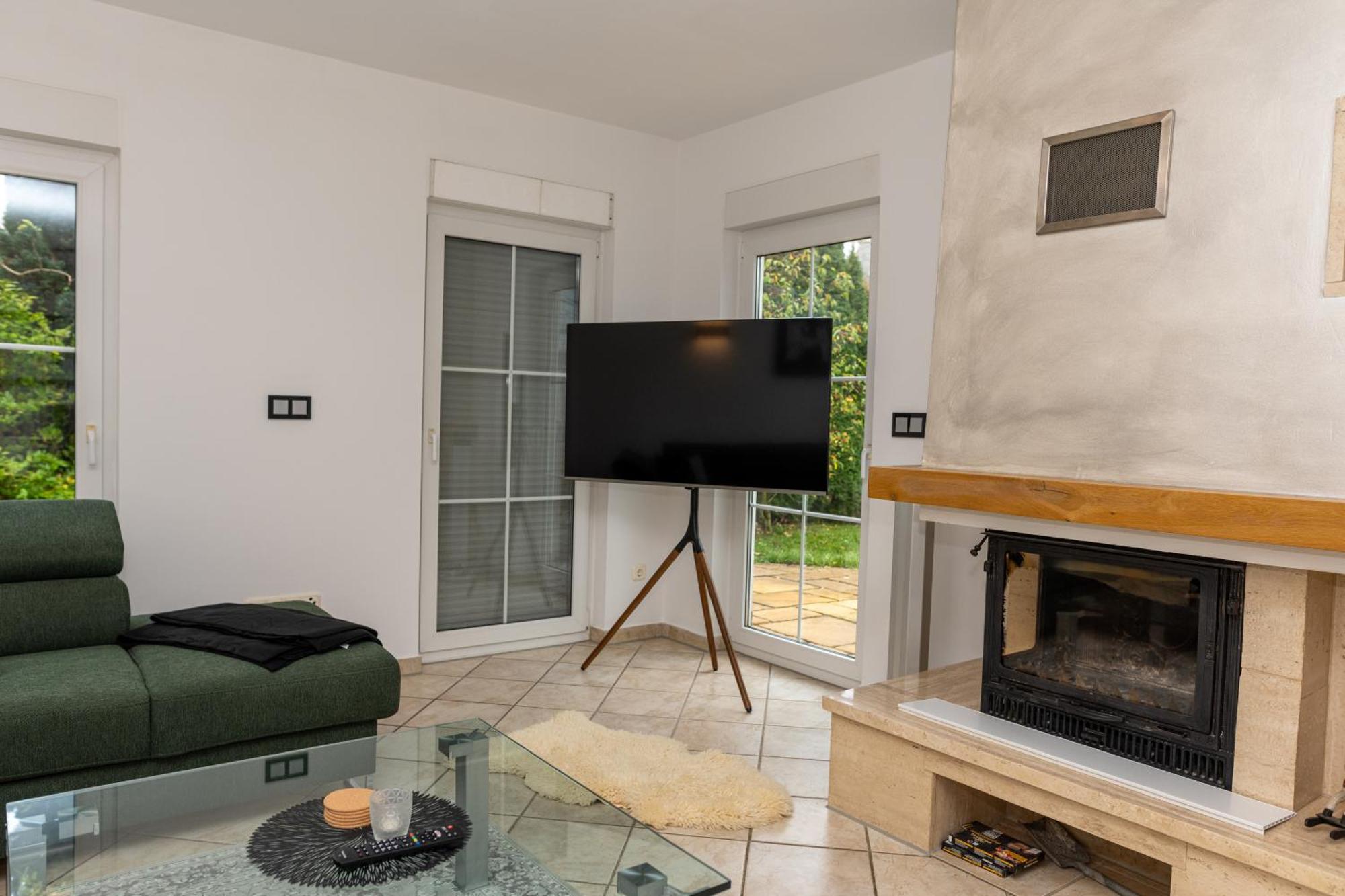 Ganzes Ferienhaus In Leipzig Mit Garage Und Fussbodenheizung Kültér fotó